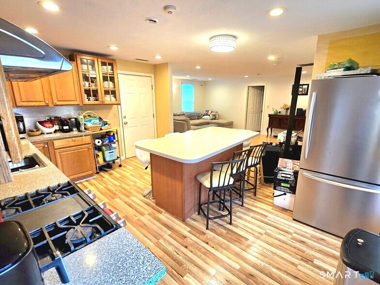 More Photos Of 442 Enfield St, Enfield Freestanding For Sale