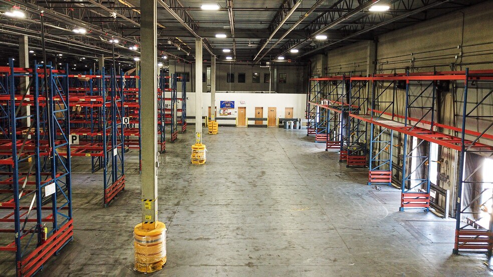 More Photos Of 350 Clark Dr, Mount Olive Warehouse For Lease