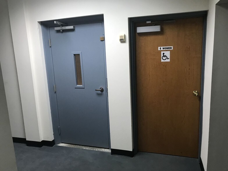More Photos Of 15885 Kings Hwy, Montross Office For Sale