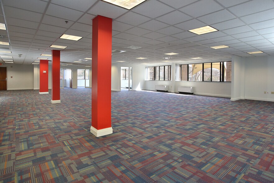 More Photos Of 1 State St, Providence Office For Lease