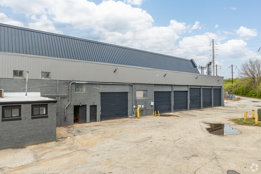 More Photos Of 1304 Conshohocken Rd, Conshohocken Warehouse For Lease