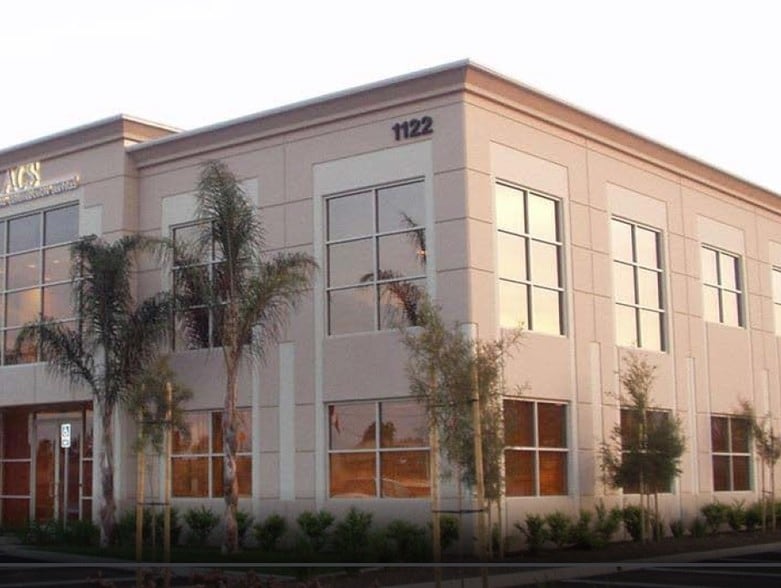 More Photos Of 1122 Bristol St, Costa Mesa Medical For Lease