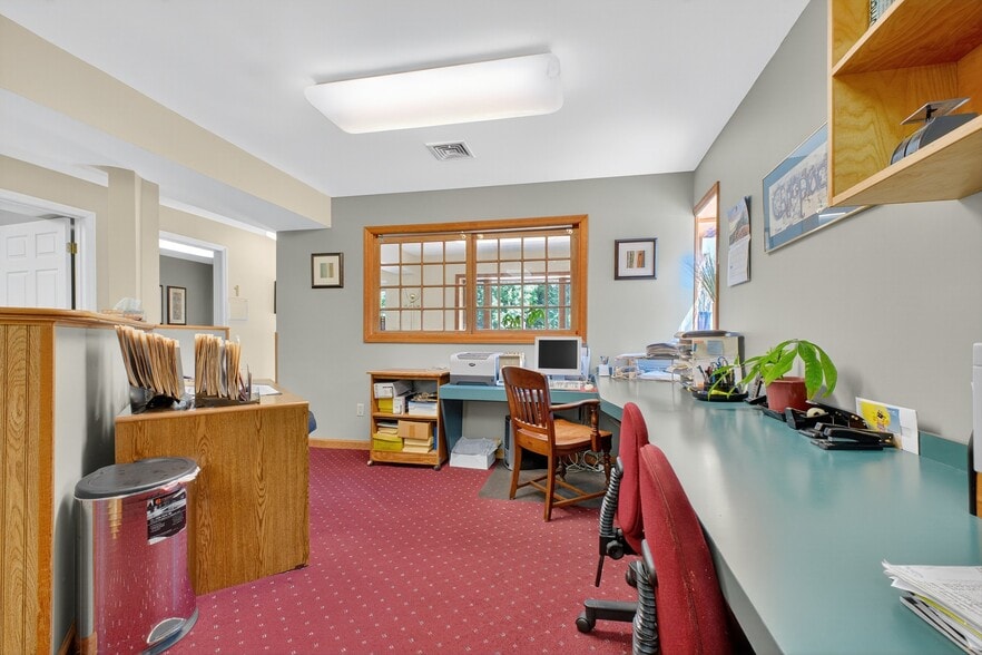 More Photos Of 2 Renee Gate St, Cortlandt Manor Office For Sale