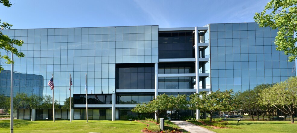 More Photos Of 11000 Richmond Ave, Houston Office For Lease