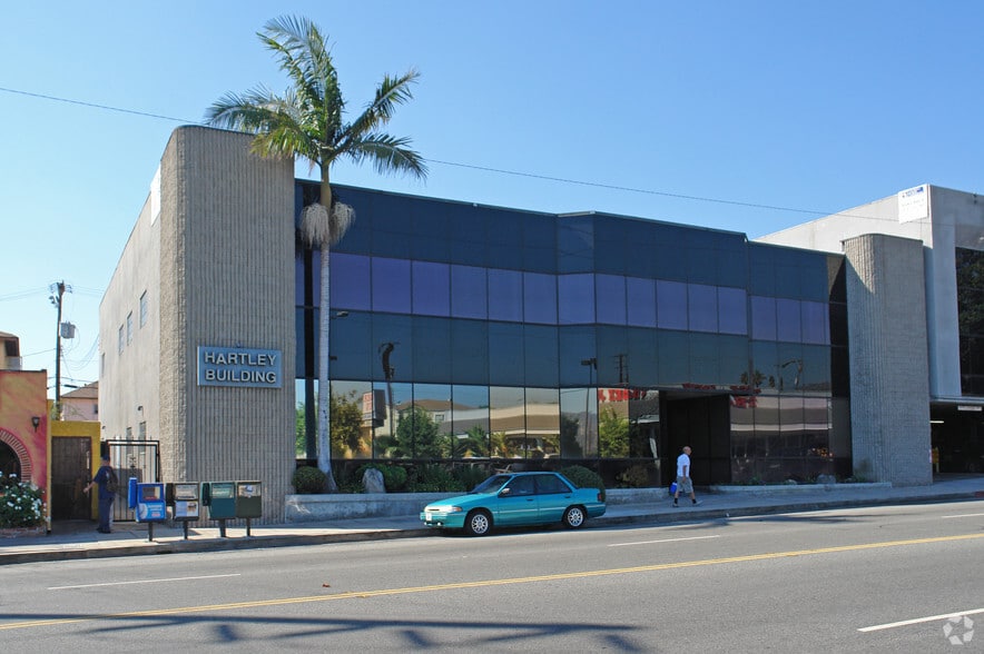 More Photos Of 209 E Alameda Ave, Burbank Office For Lease