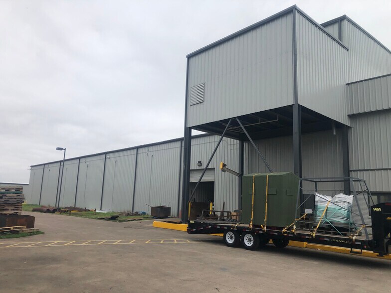 More Photos Of 812 N International Blvd, Weslaco Refrigeration Cold Storage For Lease