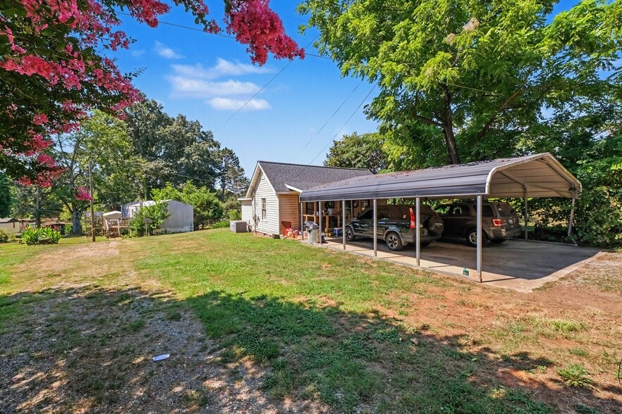 More Photos Of 1678 Stone Street Ext, Mebane Manufactured Housing Mobile Home Park For Sale