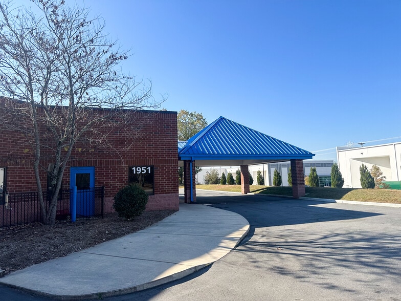 More Photos Of 1951 Derita Rd, Concord General Retail For Sale