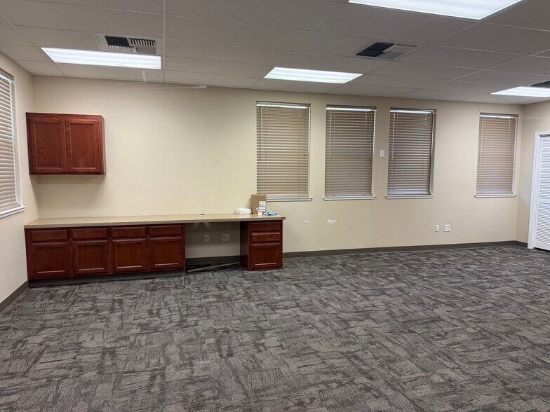 More Photos Of 2623 Forest Ave, Chico Office For Sale