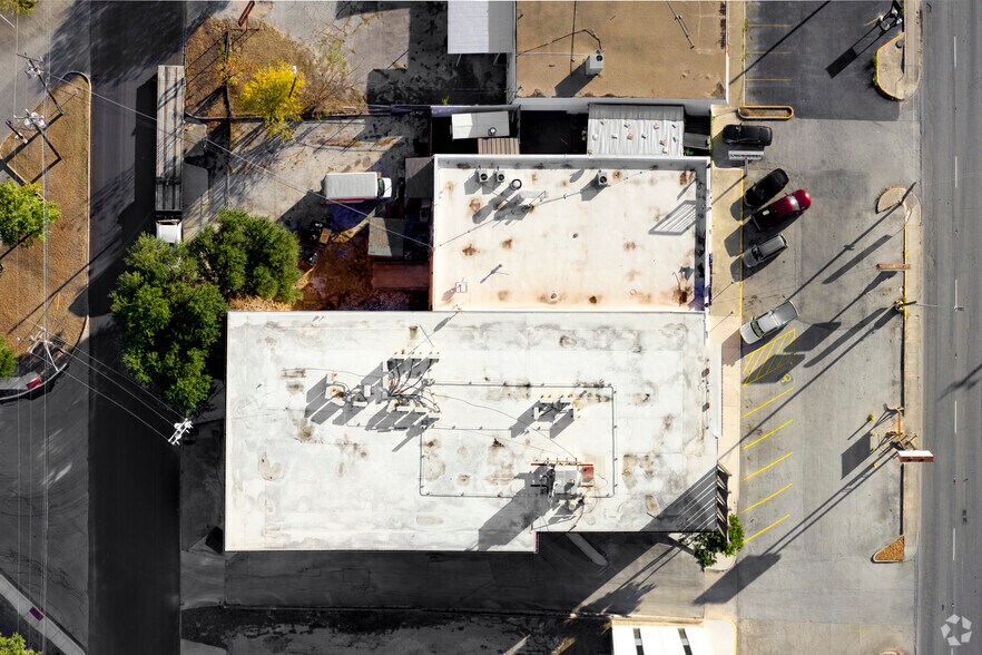 More Photos Of 6836 San Pedro Ave, San Antonio Office For Lease
