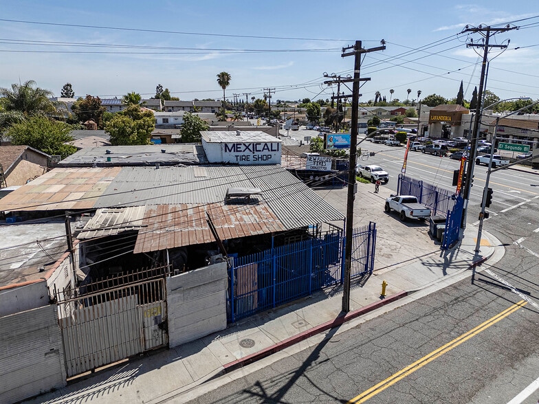 More Photos Of 2303 E El Segundo Blvd, Compton Auto Repair For Sale