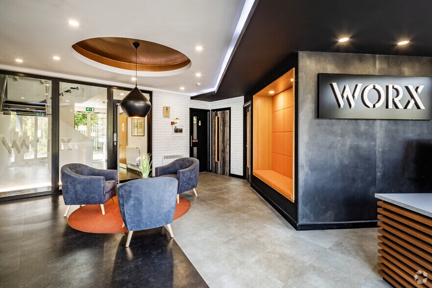 More Photos Of 170 Elland Rd, Leeds Coworking Space