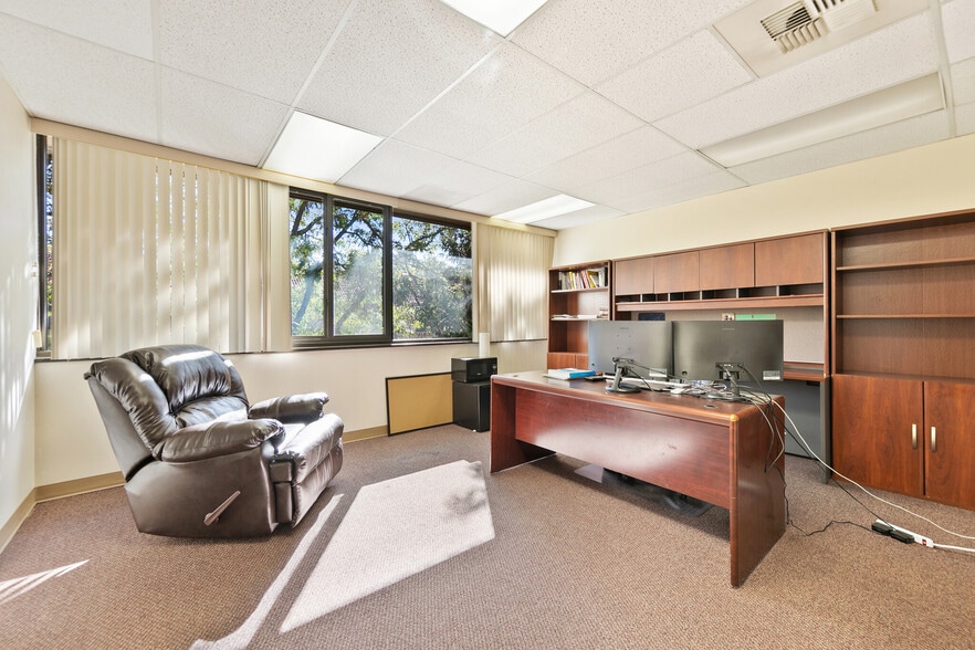 More Photos Of 11178 Huron St, Northglenn Office For Sale