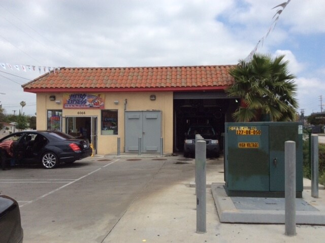 More Photos Of 6066 Reseda Blvd, Tarzana Carwash For Sale