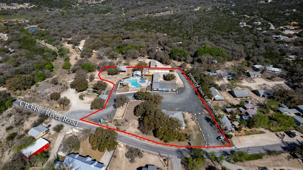 More Photos Of 49 Encino Dr, Concan Convenience Store For Sale