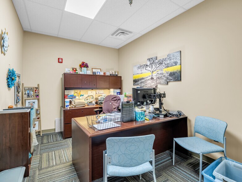 More Photos Of 104-168 Fiddlers Run Blvd, Morganton Unknown For Lease