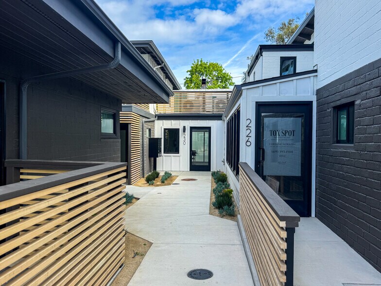 Primary Photo Of 230 12th St, Del Mar Storefront Retail Office For Lease