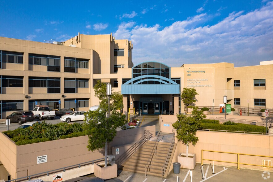 More Photos Of 1505 Wilson Ter, Glendale Medical For Lease