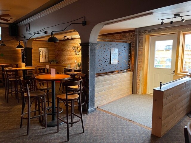 More Photos Of 420 Yampa Ave, Craig Restaurant For Sale