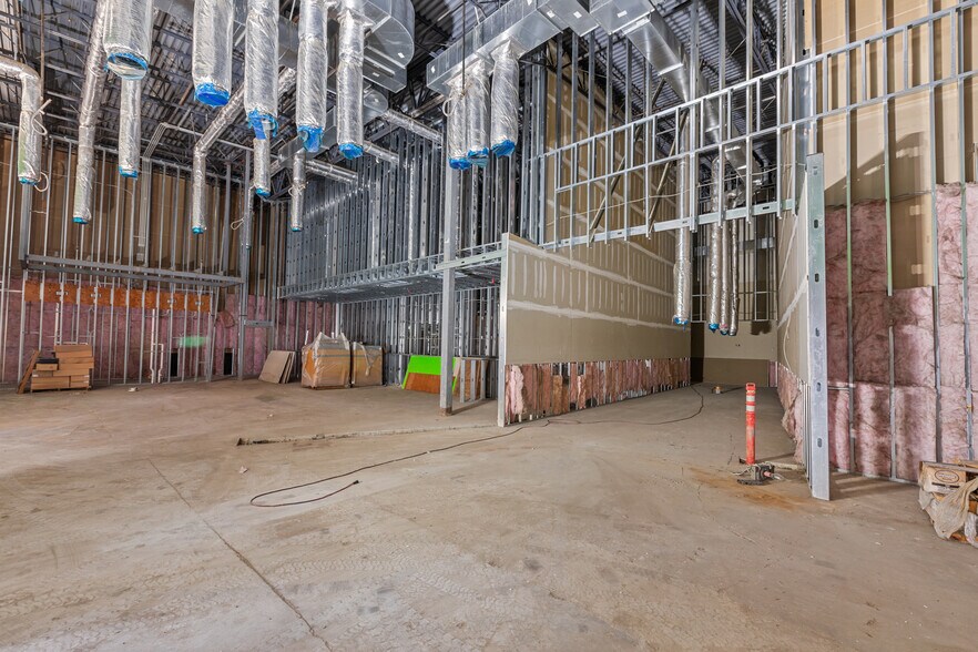 More Photos Of 8501 Auburn Blvd, Citrus Heights Freestanding For Sale