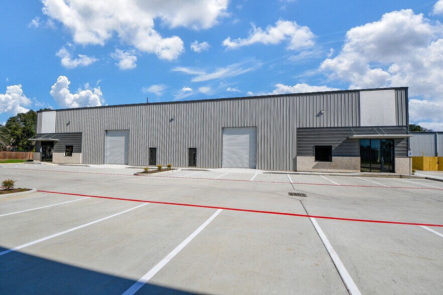 More Photos Of 5713 13th St, Katy Unknown For Lease