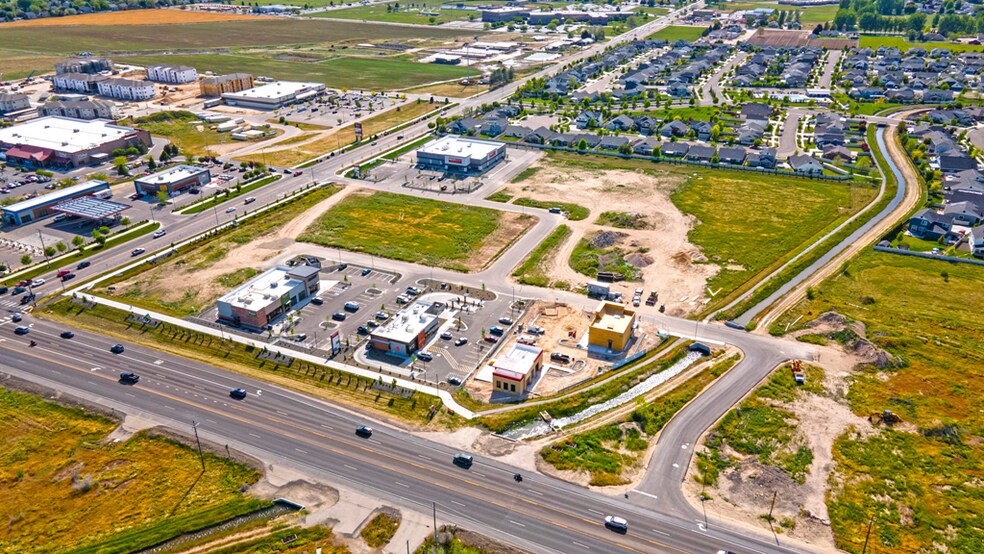 More Photos Of 1350 E Deer Flat Rd, Kuna General Retail For Sale