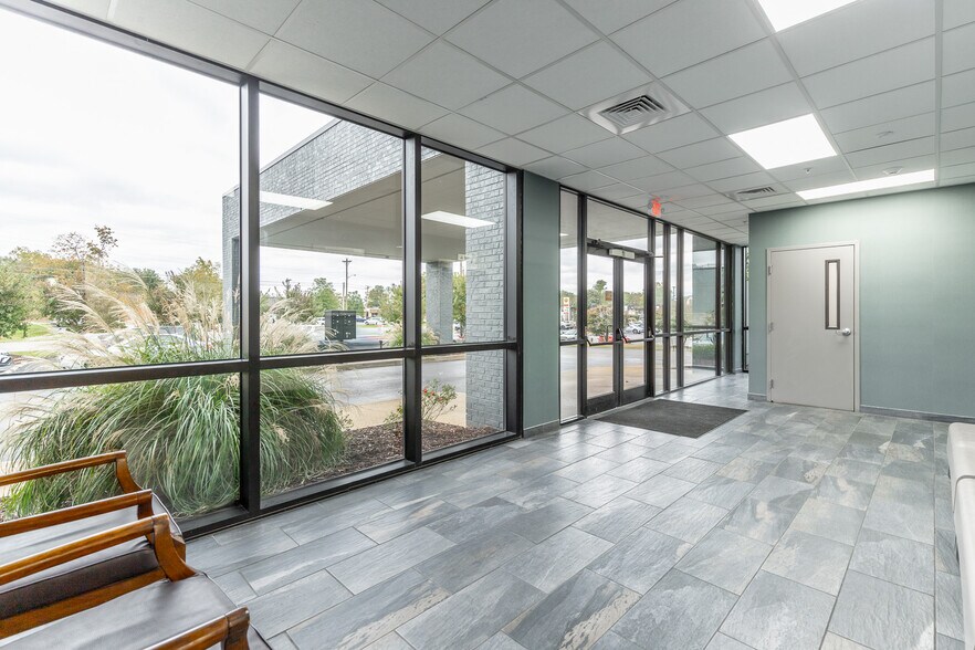 More Photos Of 929 Spring Creek Rd, Chattanooga Medical For Lease