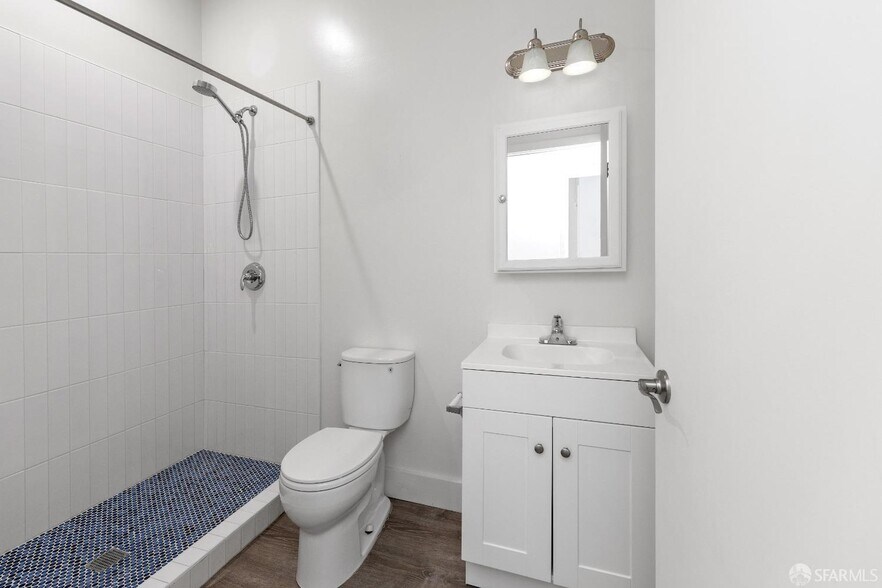 More Photos Of 4326 Irving St, San Francisco Apartments For Sale