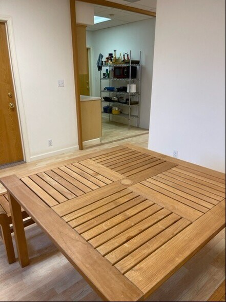 More Photos Of 13748 Center St, Carmel Valley Office Residential For Lease