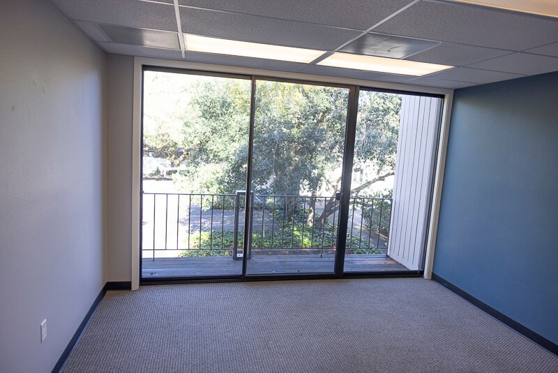 More Photos Of 717 College Ave, Santa Rosa Office For Sale