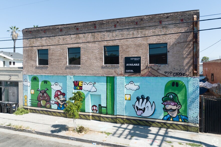 More Photos Of 1419 W 24th St, Los Angeles Warehouse For Sale