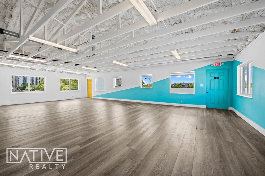 More Photos Of 702-706 NE 1st Ave, Fort Lauderdale Restaurant For Lease