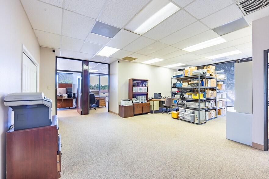 More Photos Of 8500 Shoal Creek Blvd, Austin Medical For Sale