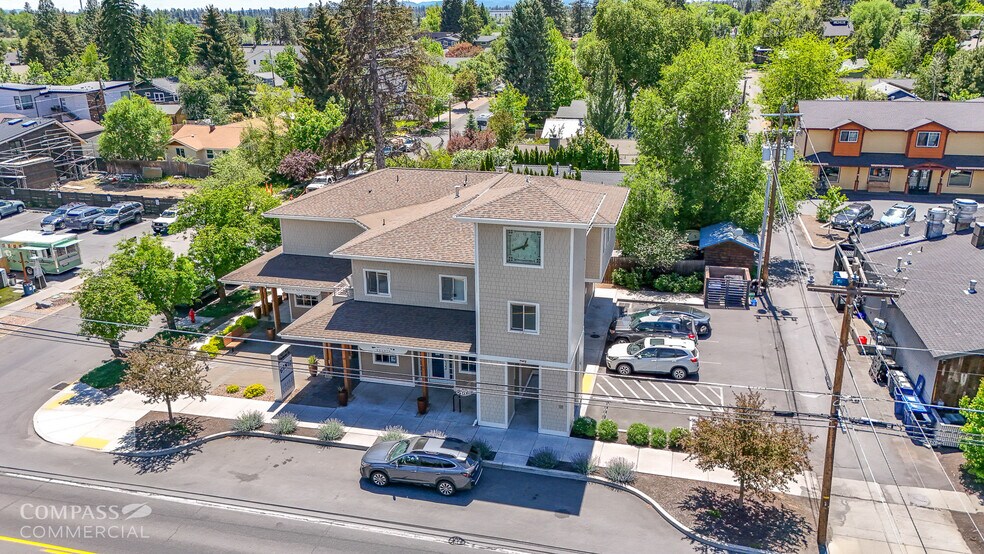 More Photos Of 631 NW Federal St, Bend Storefront Retail Office For Sale