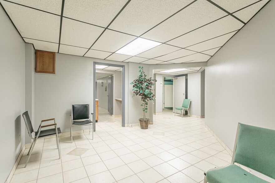 More Photos Of 2926 Main St, Caledonia Self Storage For Lease