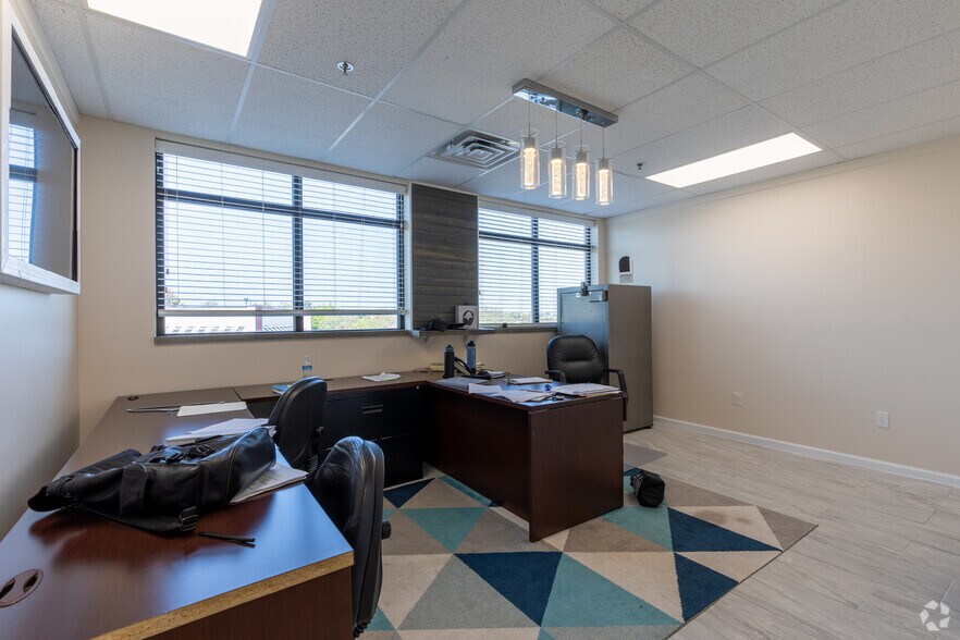 More Photos Of 13810-13854 Lakeside Cir, Sterling Heights Storefront Retail Office For Sale