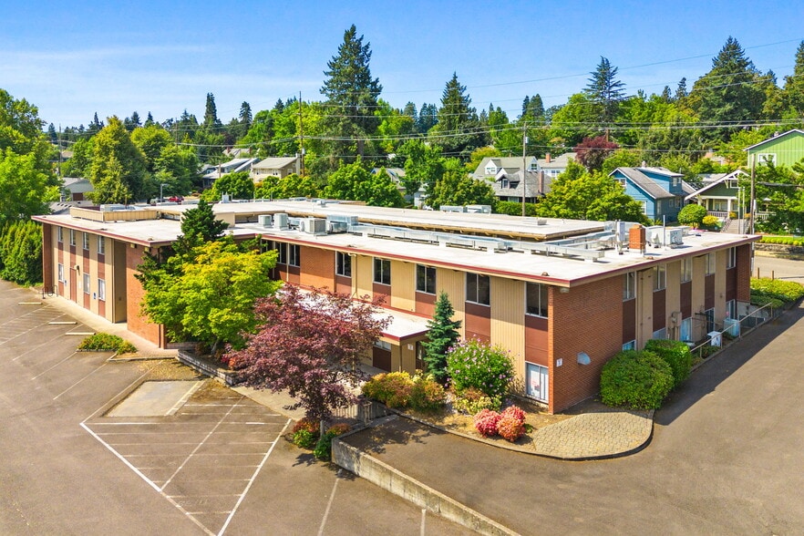 Primary Photo Of 1730 Commercial St SE, Salem Office For Sale