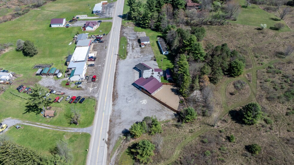 More Photos Of 2862 Route 38, Emlenton Bar For Sale