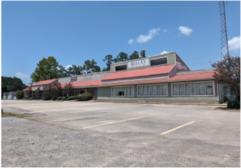 More Photos Of 11261 Highway 12, Orange Freestanding For Sale