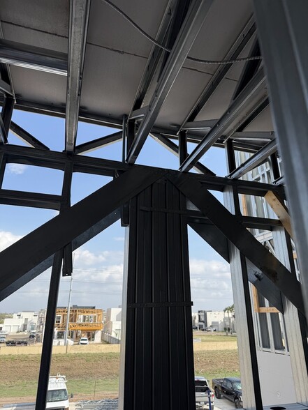 More Photos Of 101 Grapefruit Blvd, Mission Hotel For Sale