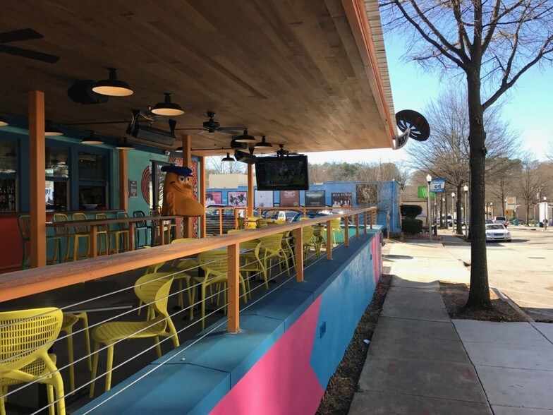 More Photos Of 340 W Ponce De Leon Ave, Decatur Storefront For Lease