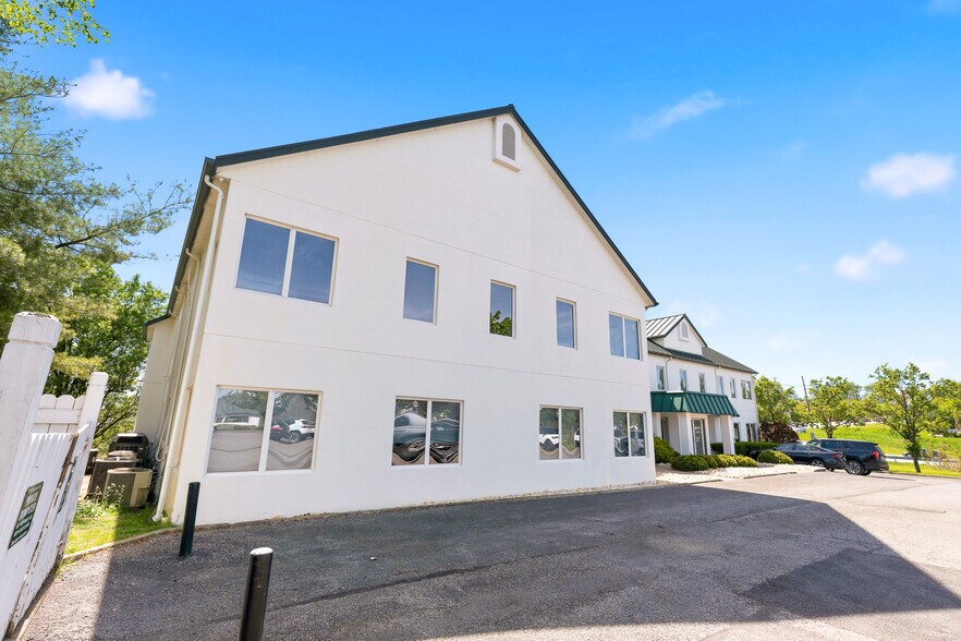 More Photos Of 7000 Hampton Ctr, Morgantown Office For Lease