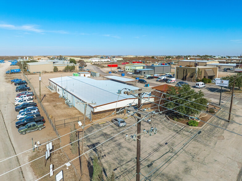 More Photos Of 8100 W Highway 80, Midland Office For Sale