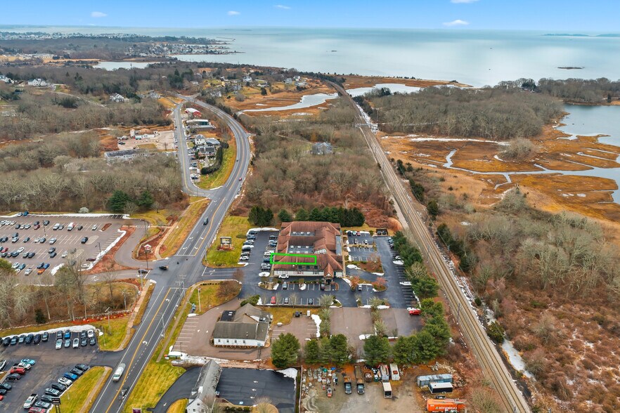 More Photos Of 80 Stonington Rd, Mystic Unknown For Lease
