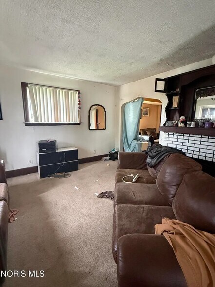 More Photos Of 1115 Lincoln Ave, Toledo Apartments For Sale