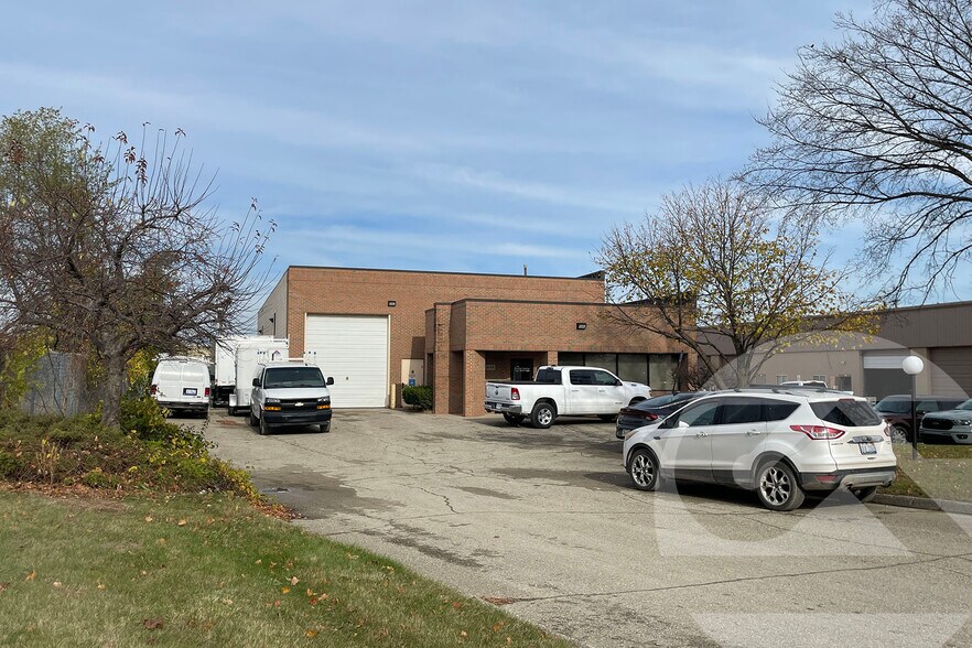 Primary Photo Of 6145 Millett Ave, Sterling Heights Warehouse For Lease