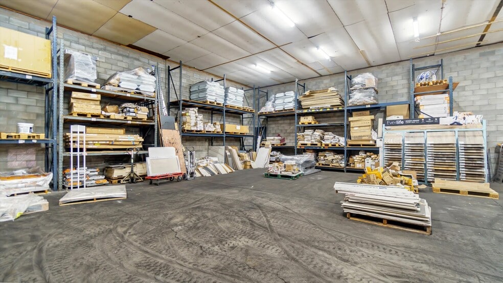 More Photos Of 1179 Old Country CR-58 Rd, Riverhead Showroom For Sale