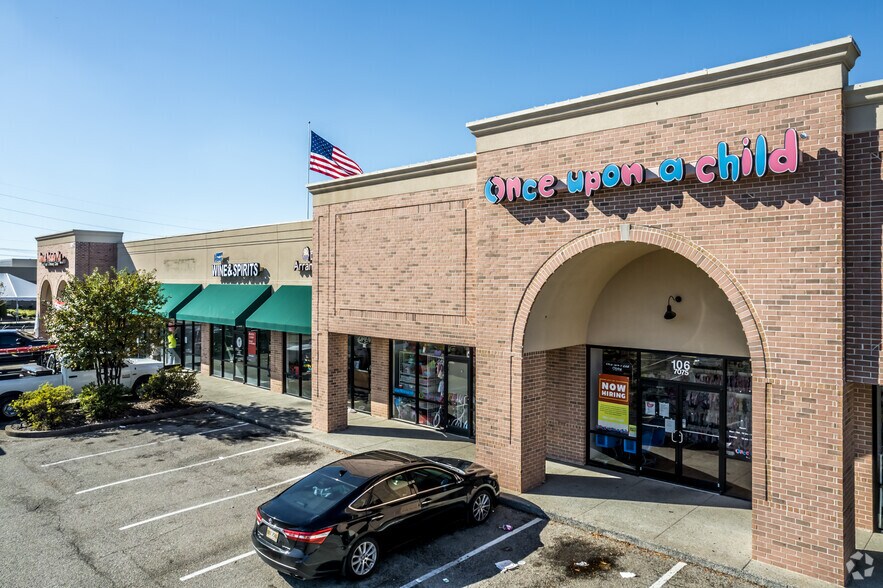 More Photos Of 7075 Malco Blvd, Southaven Storefront Retail Office For Lease