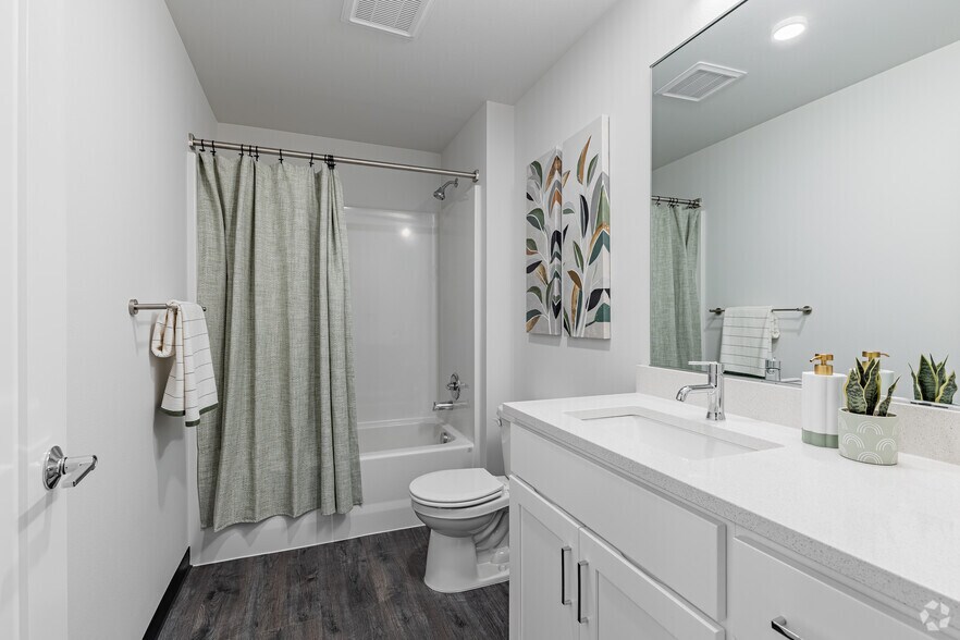 More Photos Of 18604-18688 E Burnside St, Portland Apartments For Lease