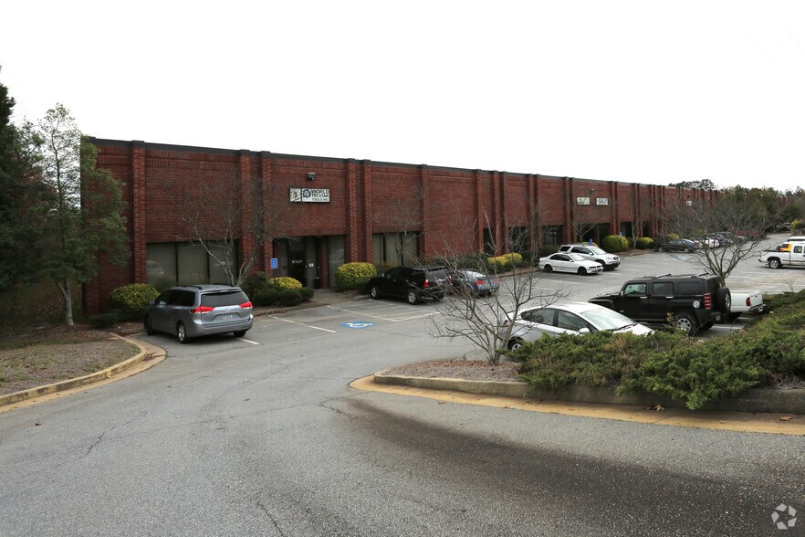 More Photos Of 2670 N Berkeley Lake Rd, Duluth Unknown For Lease